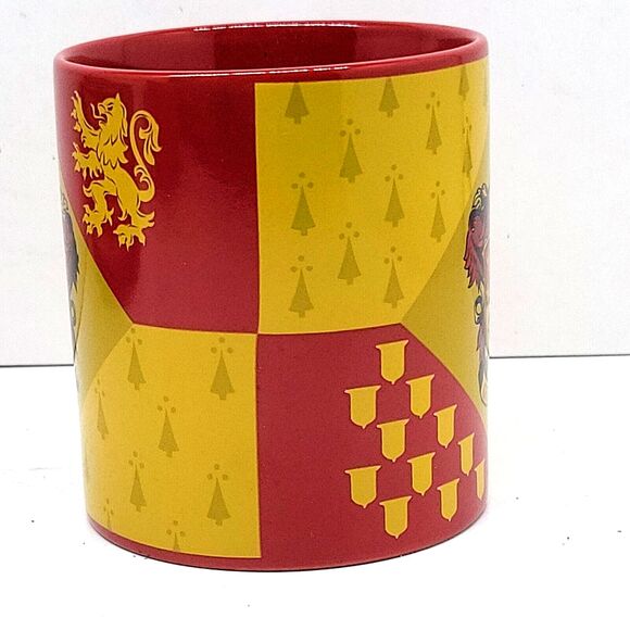Harry Potter Coffee Mug Gryffindor House Crest  Cup Ceramic 14oz - Picture 2 of 12